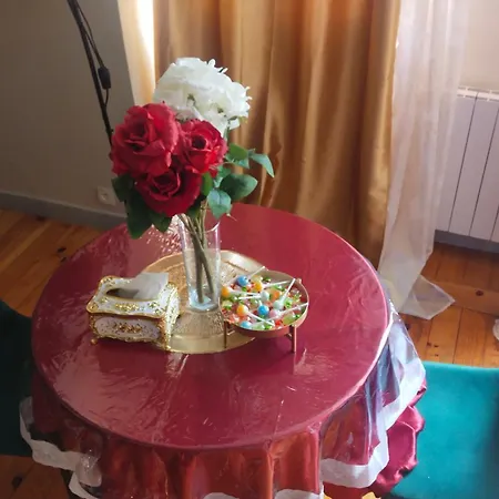 Dames De Montmartre Appartement Parijs